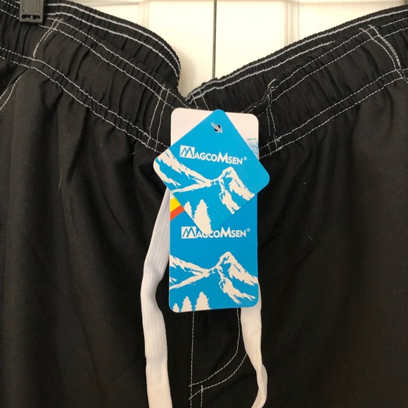 NWT Men’s Black Swim Trunks - Picture 5 of 6